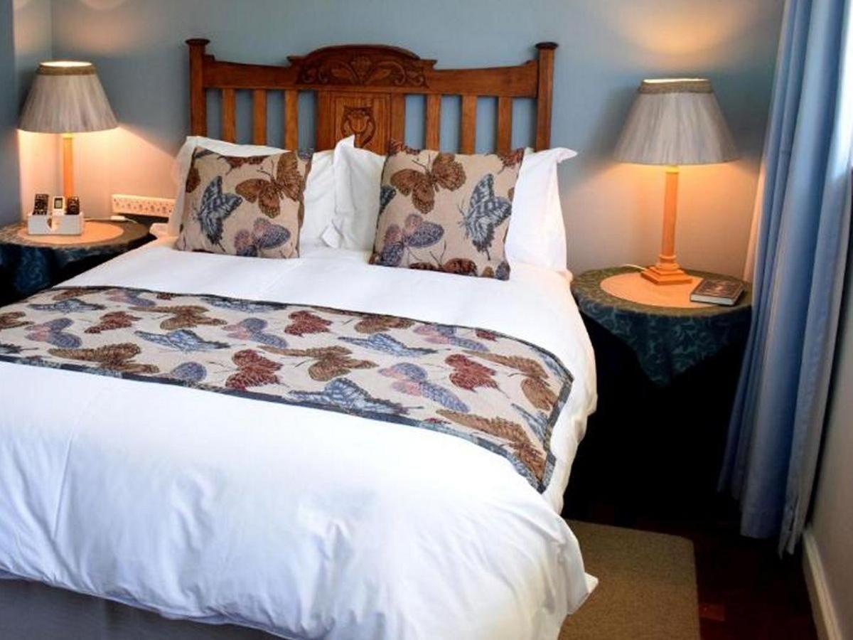 The Boston Guest House Беллвілл Номер фото